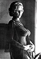 Lisa Matthews (Pin-Up Model)